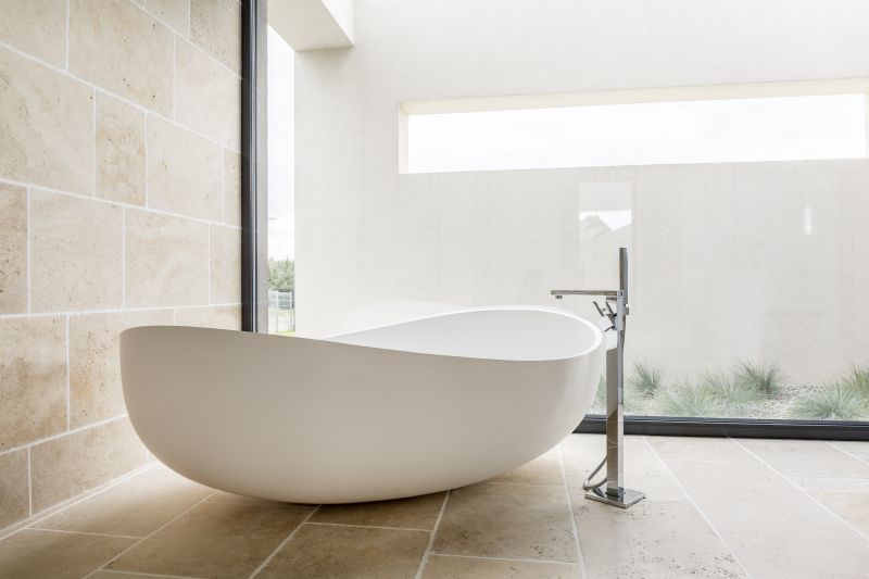 Space-Saving Bathtub Solutions